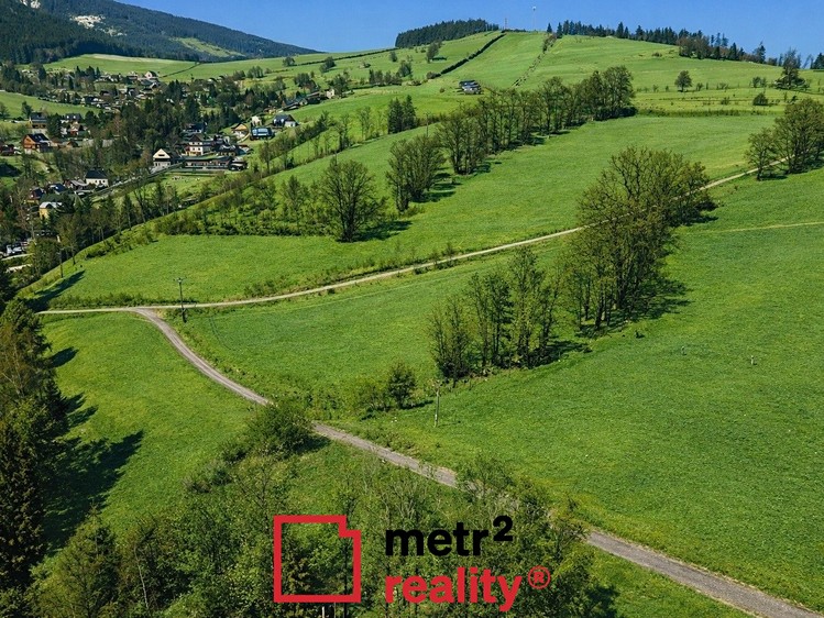 Prodej stavebního pozemku 713 m² - foto 4