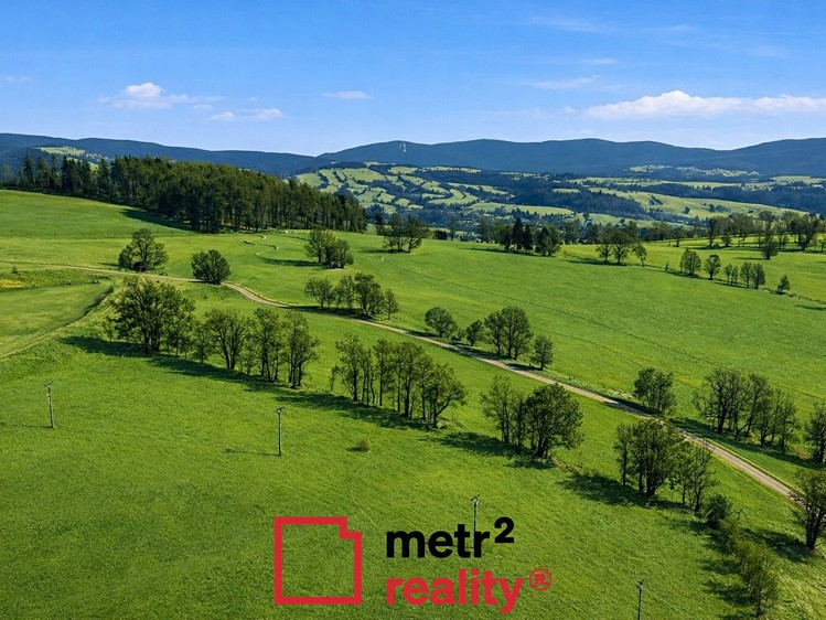 Prodej stavebního pozemku 713 m² - foto 5