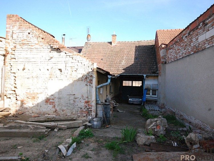 Prodej stavebního pozemku 308 m² - foto 5