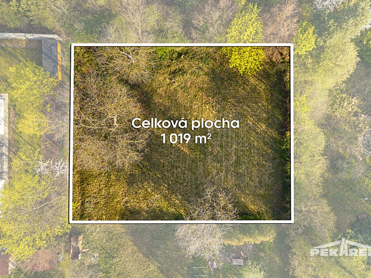 Prodej  stavebního pozemku 1 019 m² - foto 4