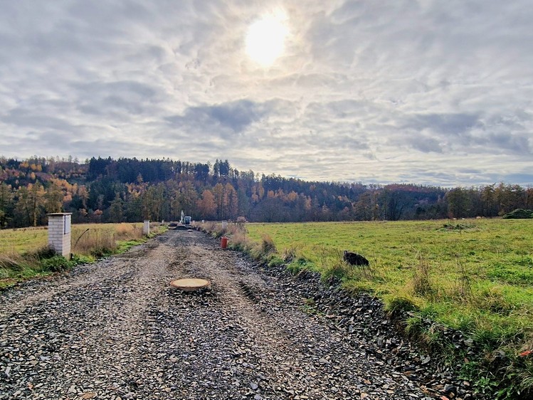 Prodej stavebního pozemku 802 m² - foto 6