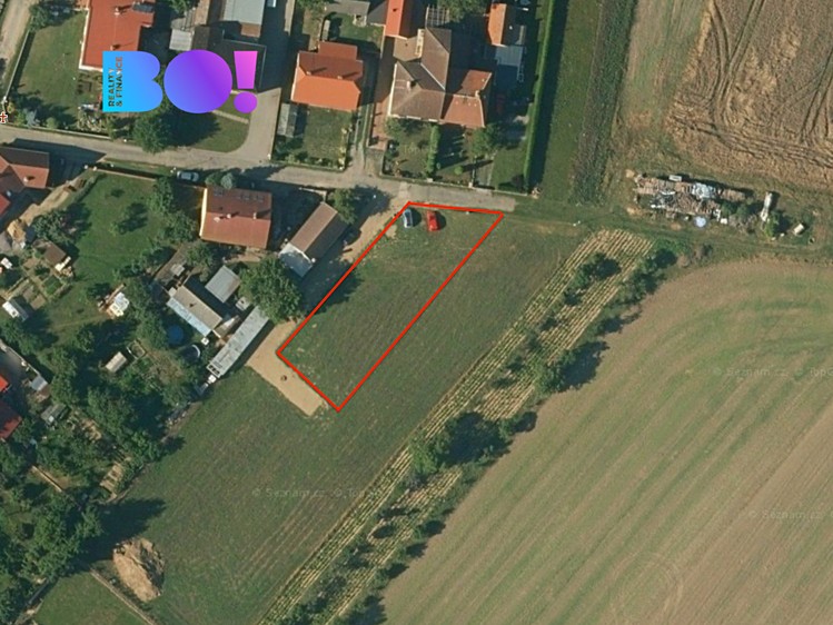 Prodej stavebního pozemku 722 m² - foto 1