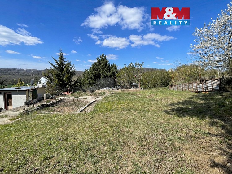 Prodej zahrady 302 m² - foto 1