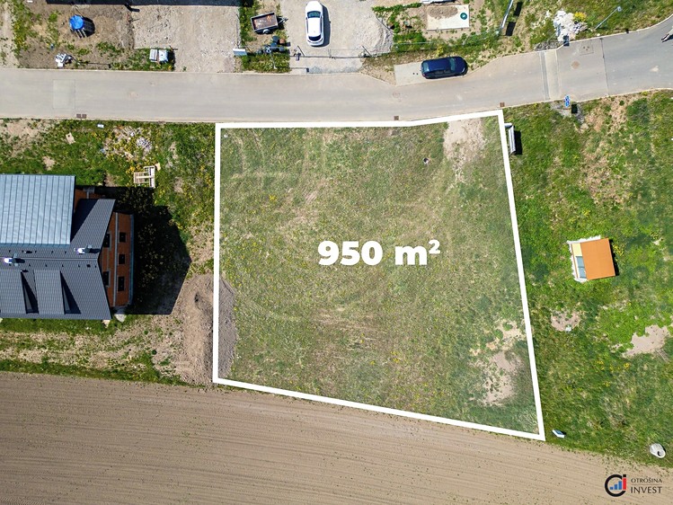 Prodej stavebního pozemku 950 m² - foto 4