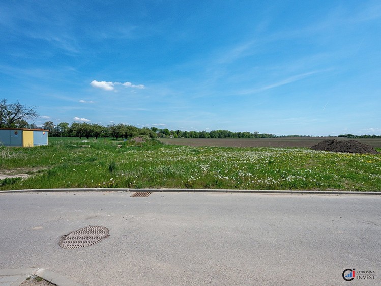 Prodej stavebního pozemku 950 m² - foto 7