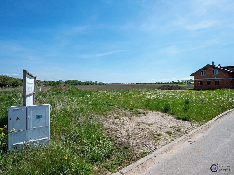 Prodej stavebního pozemku 950 m² - foto 5