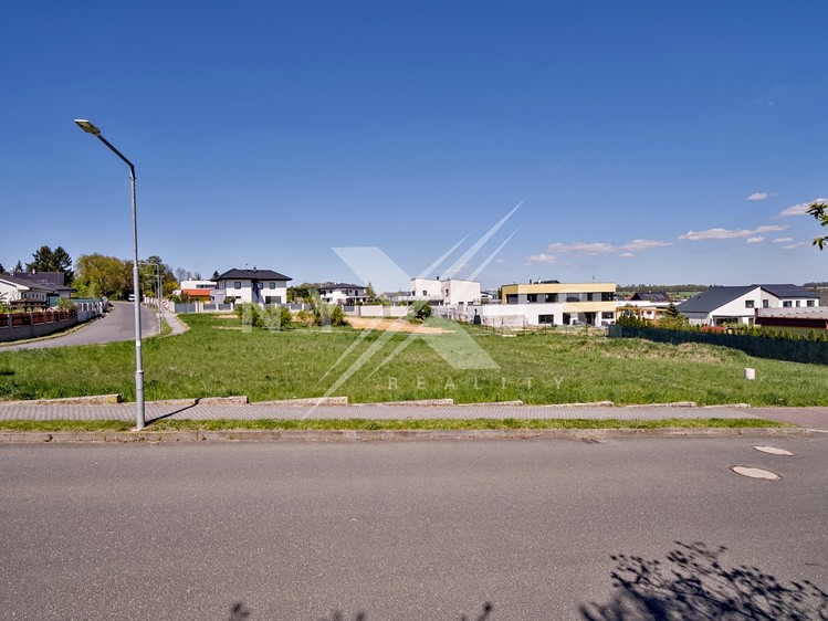 Prodej stavebního pozemku 1 329 m² - foto 8
