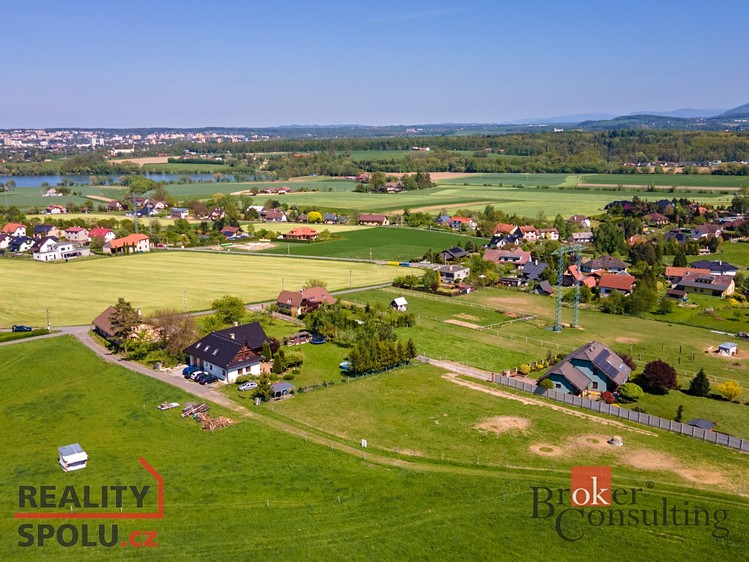 Prodej stavebního pozemku 1 635 m² - foto 2