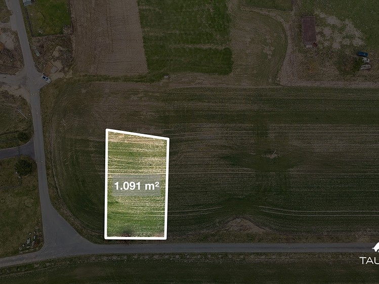Prodej stavebního pozemku 1 091 m² - foto 2