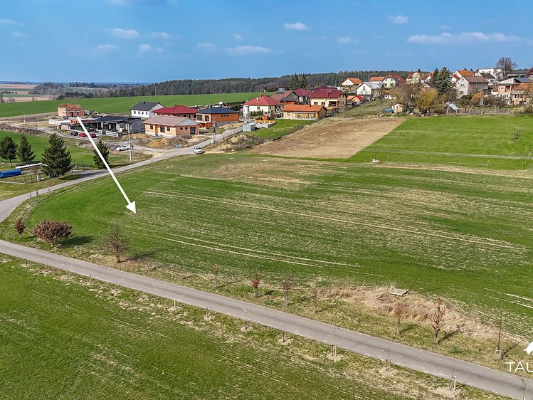 Prodej stavebního pozemku 1 091 m² - foto 5