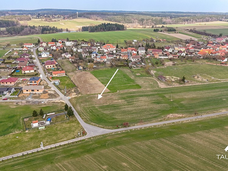 Prodej stavebního pozemku 894 m² - foto 3