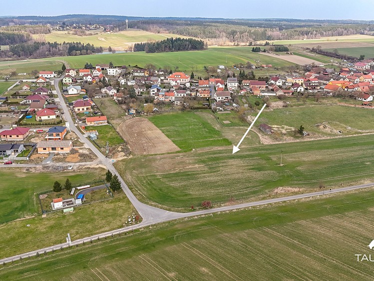 Prodej stavebního pozemku 988 m² - foto 3
