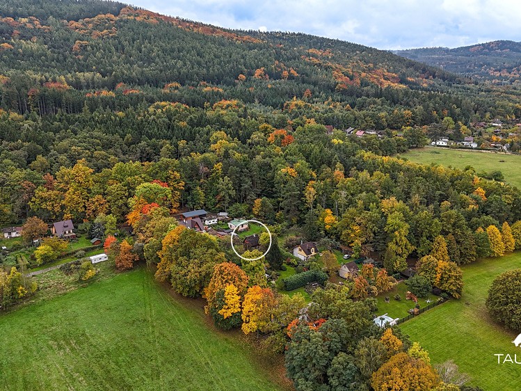 Prodej stavebního pozemku 1 355 m² - foto 3