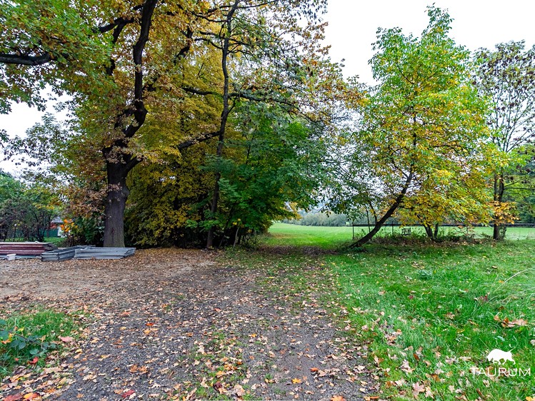 Prodej stavebního pozemku 1 355 m² - foto 8