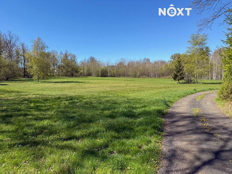 Prodej stavebního pozemku 8 053 m² - foto 1