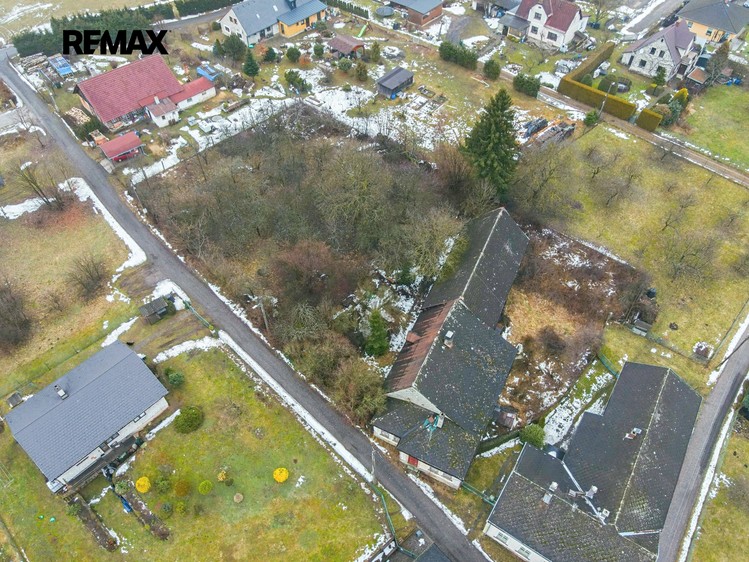 Prodej stavebního pozemku 2 386 m² - foto 2