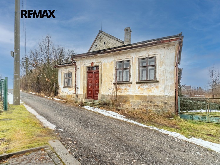 Prodej stavebního pozemku 2 386 m² - foto 6