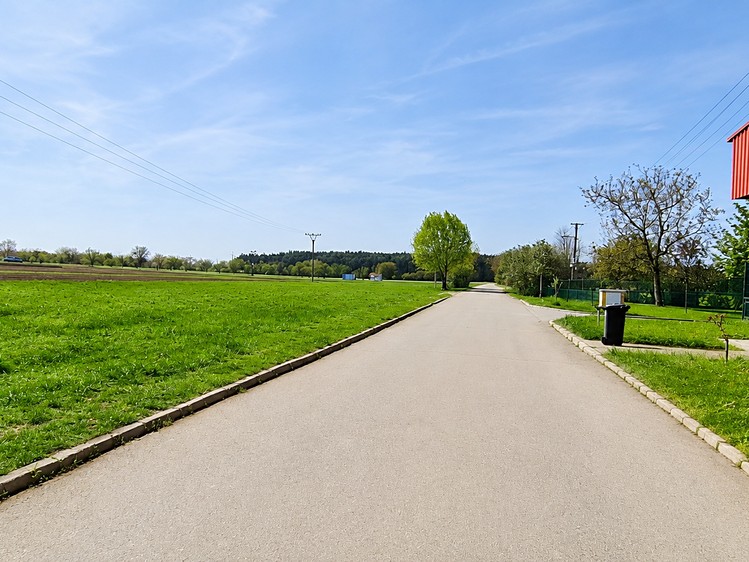 Prodej stavebního pozemku 853 m² - foto 3
