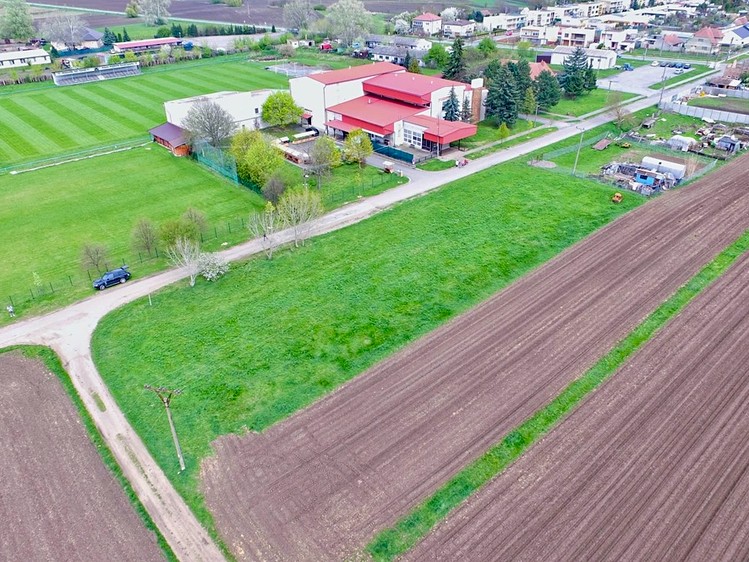Prodej stavebního pozemku 853 m² - foto 8