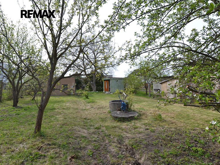 Prodej stavebního pozemku 586 m² - foto 3