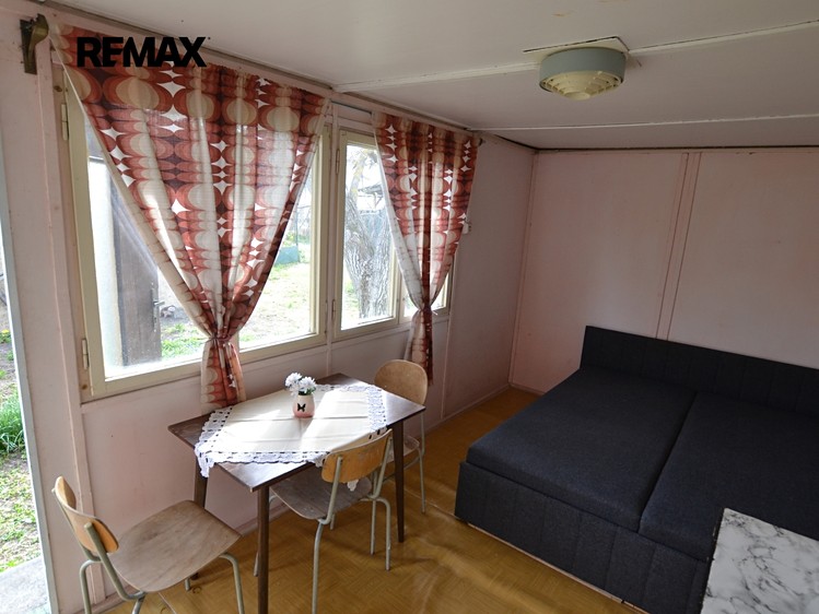 Prodej stavebního pozemku 586 m² - foto 8