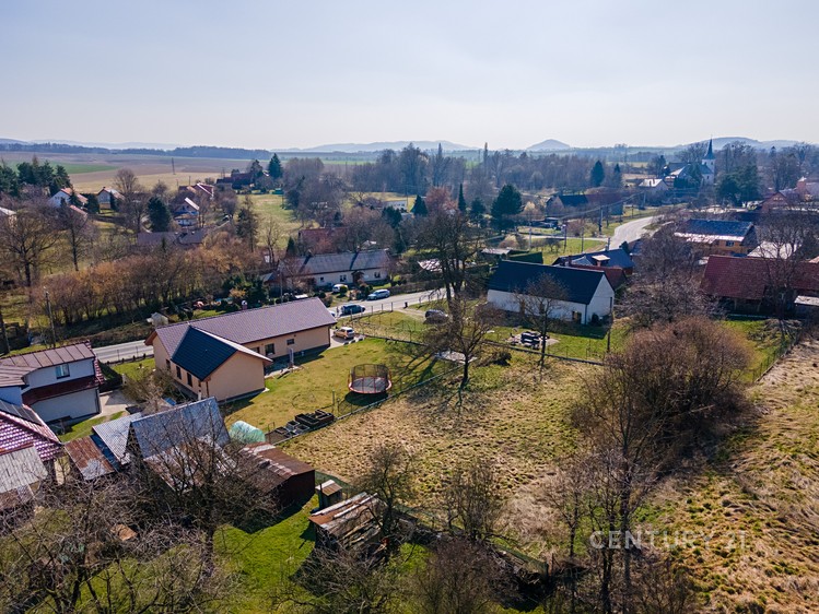 Prodej stavebního pozemku 1 324 m² - foto 5