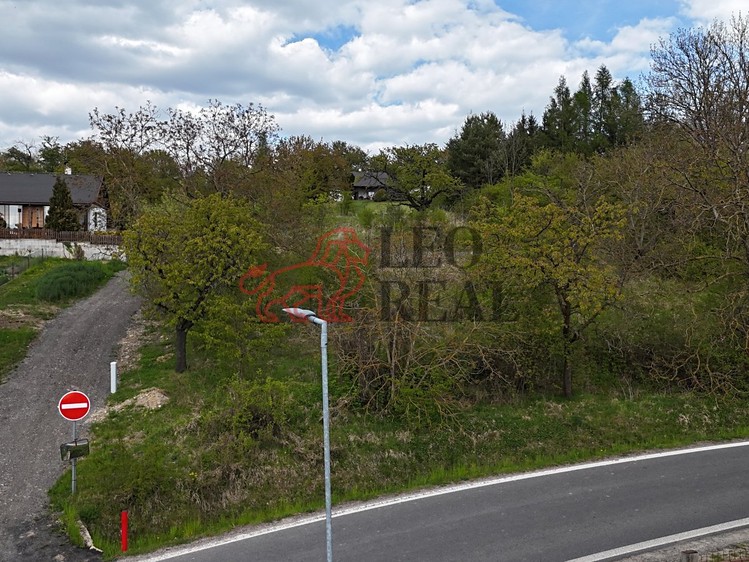 Prodej  stavebního pozemku 1 540 m² - foto 4