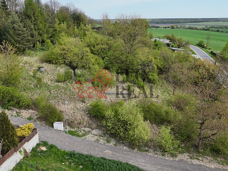 Prodej  stavebního pozemku 1 540 m² - foto 6