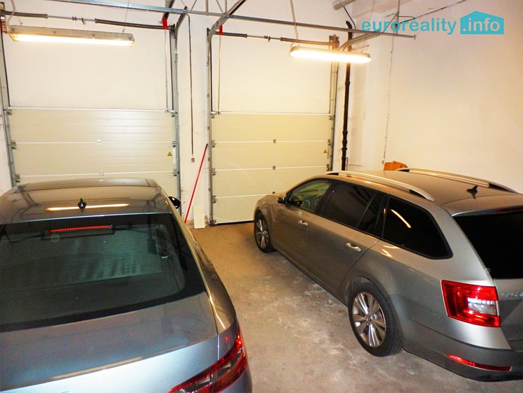 Pronájem obchodního prostoru 735 m² - foto 6