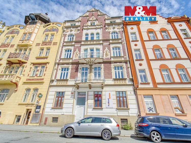 Pronájem kanceláře 102 m² - foto 1