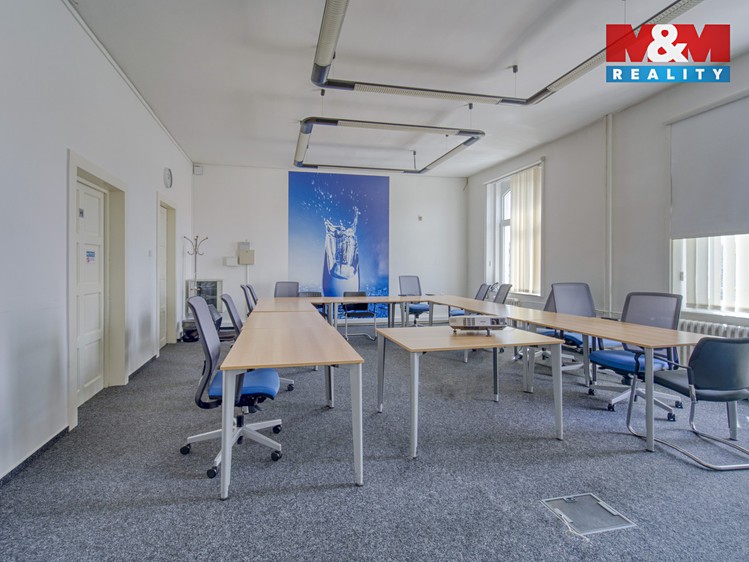 Pronájem kanceláře 102 m² - foto 6