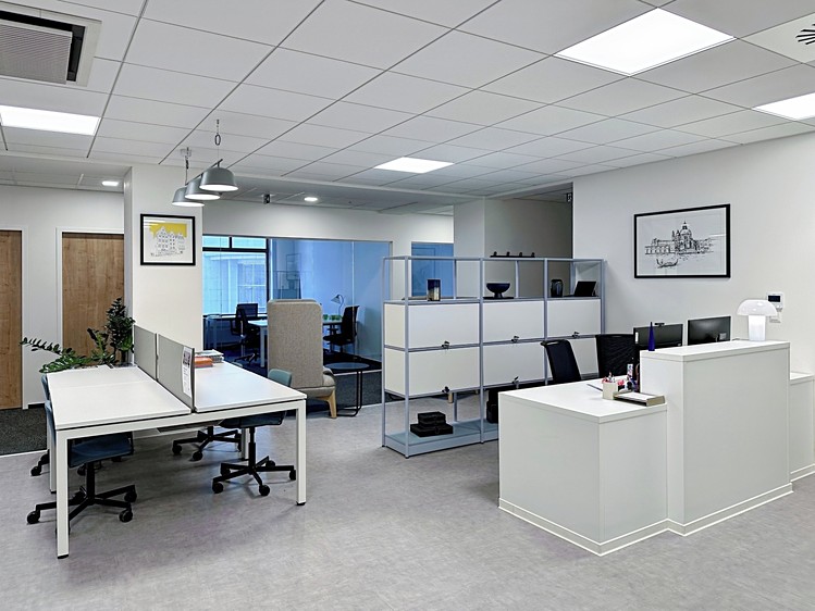 Pronájem kanceláře 50 m² - foto 3