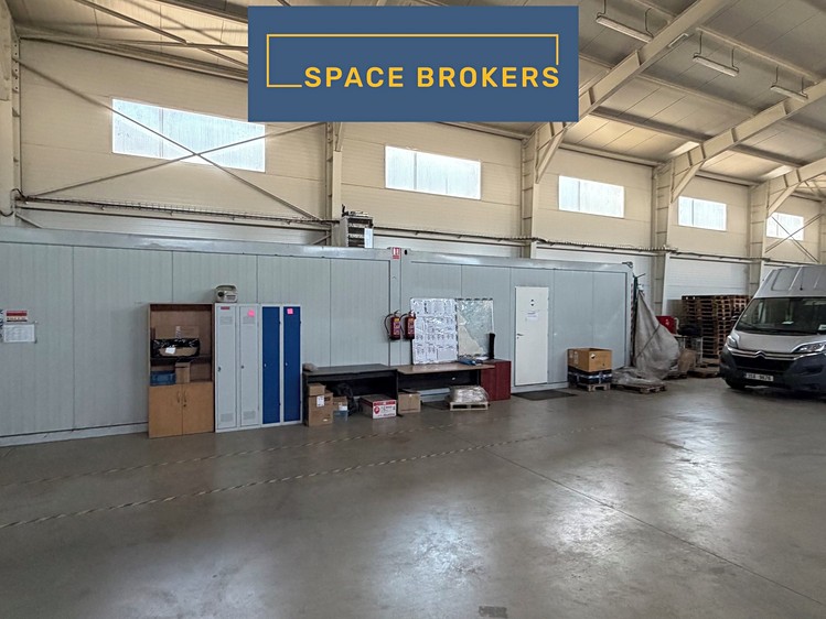 Pronájem skladového prostoru 767 m² - foto 2