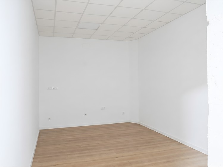 Pronájem kanceláře 120 m² - foto 8