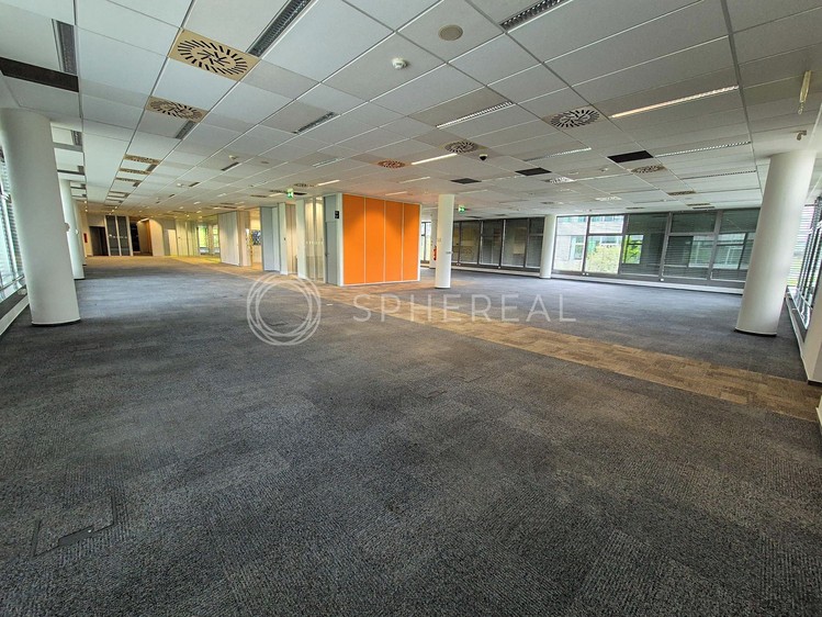 Pronájem kanceláře 1 000 m² - foto 4