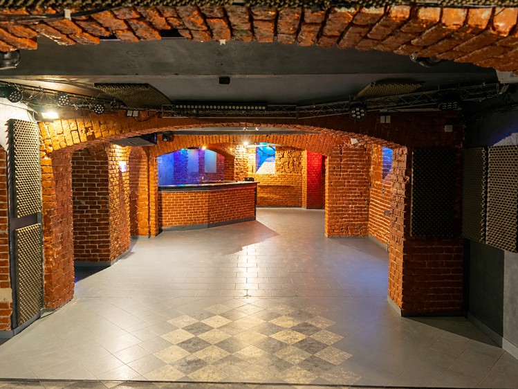 Pronájem obchodního prostoru 284 m² - foto 1