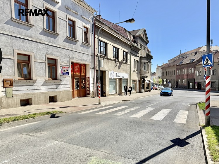 Pronájem obchodního prostoru 49 m² - foto 4