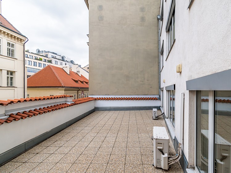 Pronájem kanceláře 20 m² - foto 5