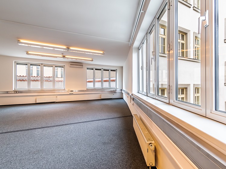 Pronájem kanceláře 20 m² - foto 6