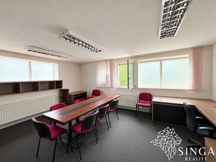 Pronájem skladového prostoru 90 m² - foto 8