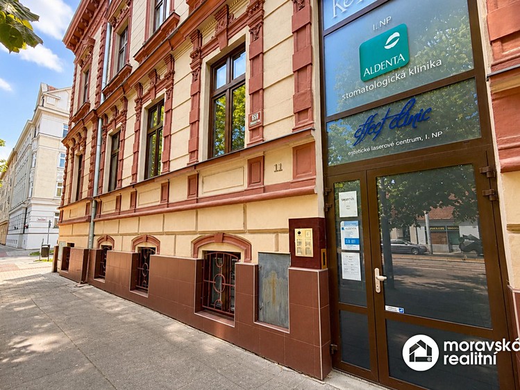 Pronájem kanceláře 31 m² - foto 8