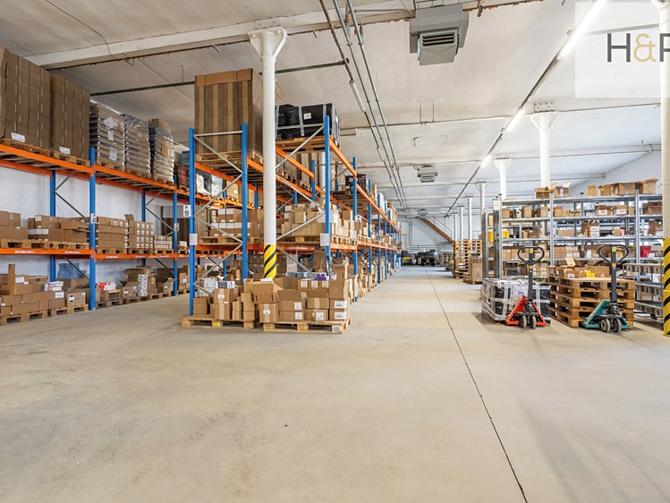 Pronájem skladového prostoru 1 260 m² - foto 1