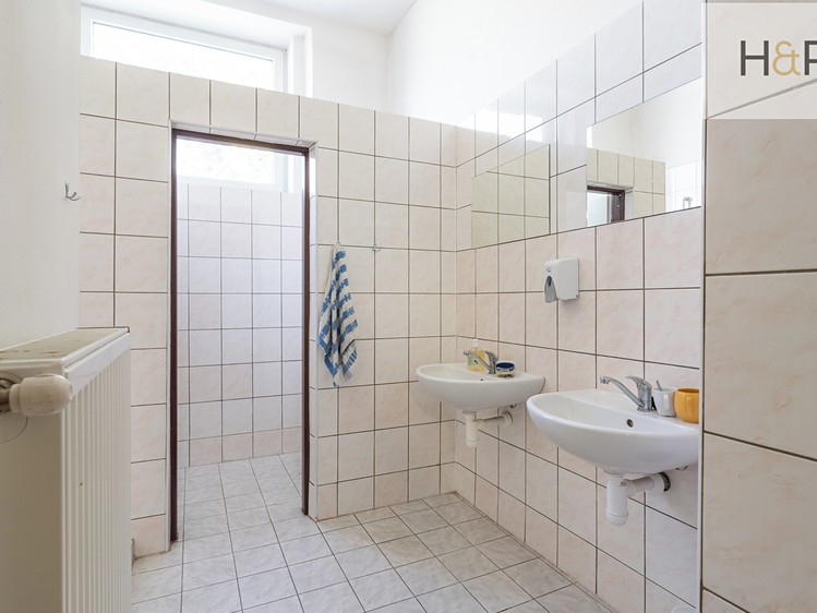 Pronájem skladového prostoru 1 260 m² - foto 7