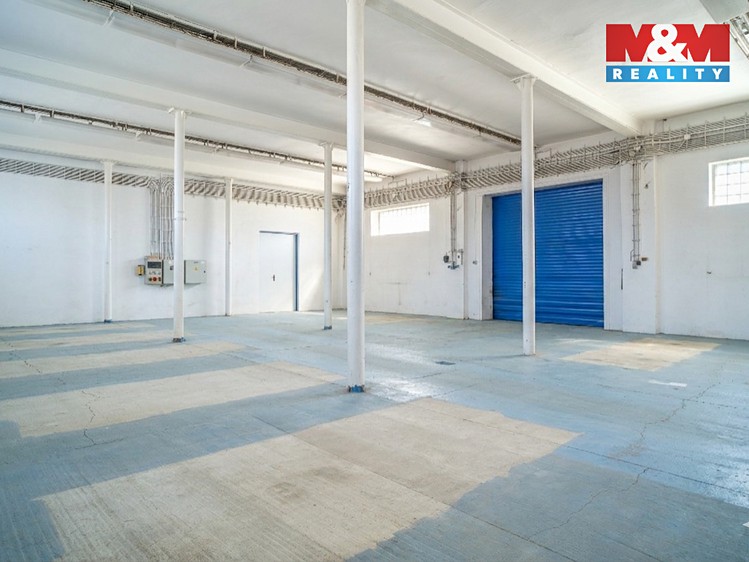 Pronájem obchodního prostoru 1 200 m² - foto 4