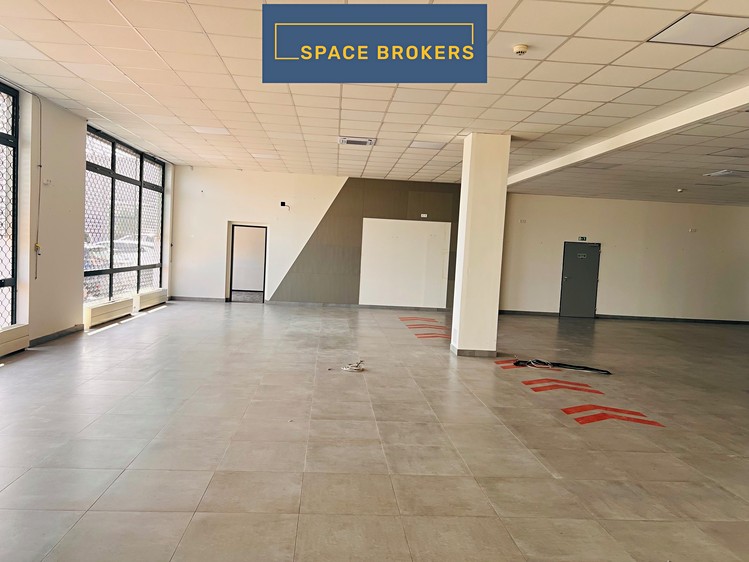 Pronájem obchodního prostoru 1 290 m² - foto 5