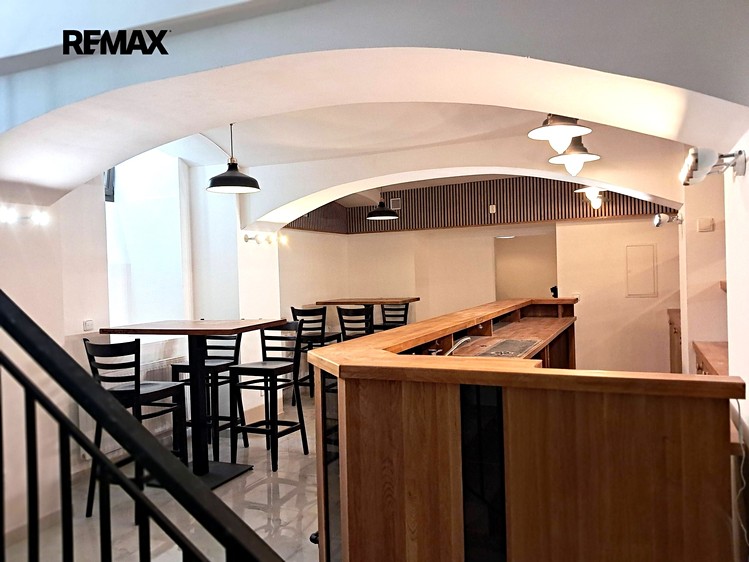 Pronájem obchodního prostoru 71 m² - foto 8