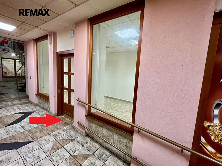 Pronájem obchodního prostoru 19 m² - foto 4