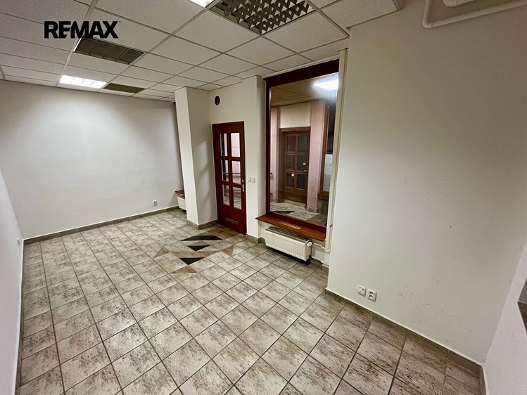 Pronájem obchodního prostoru 19 m² - foto 6