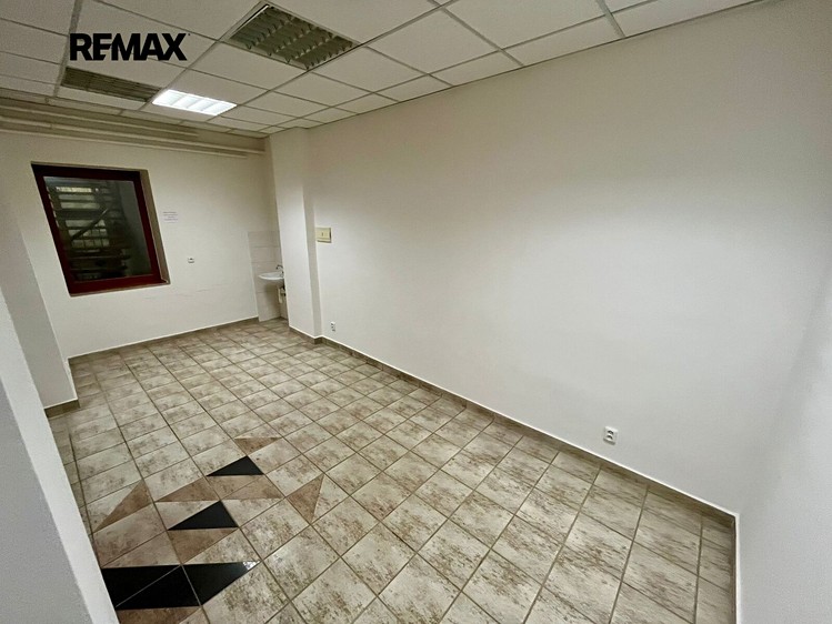 Pronájem obchodního prostoru 19 m² - foto 7