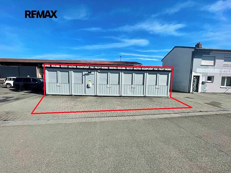 Pronájem obchodního prostoru 165 m² - foto 1